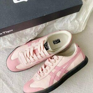 Onitsuka Tiger Women's Pink Trainers low-top sneakers for women